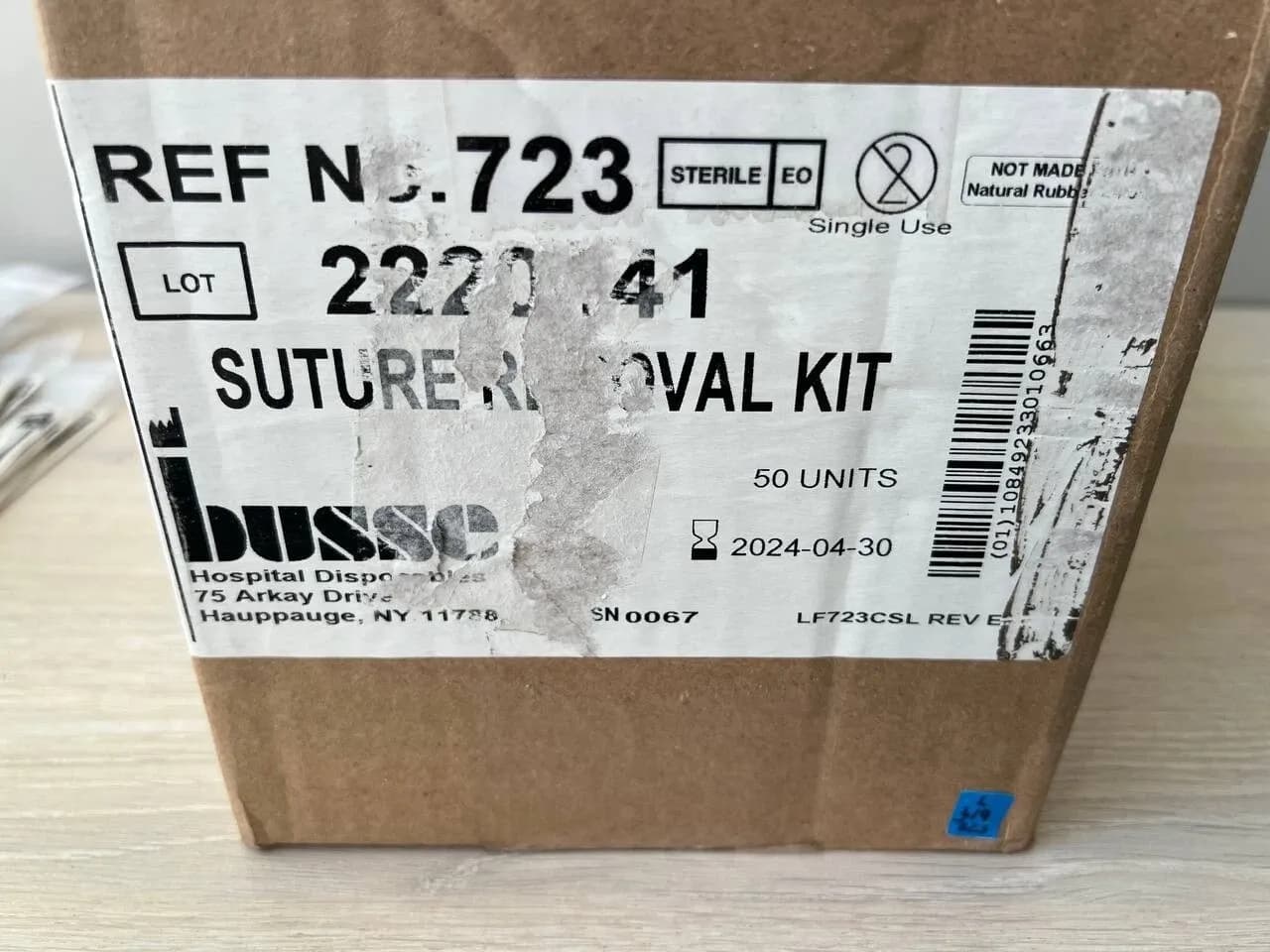 Набір для зняття швів BUSSE 723, коробка 50 шт., ножиці Iris, пінцет
