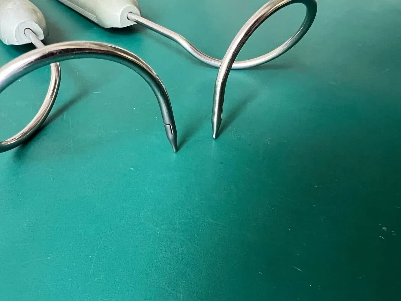 Провідники гелікоїдні трансобтураторні Caldera Medical, лівий і правий CAL-HLO4 HRO5
