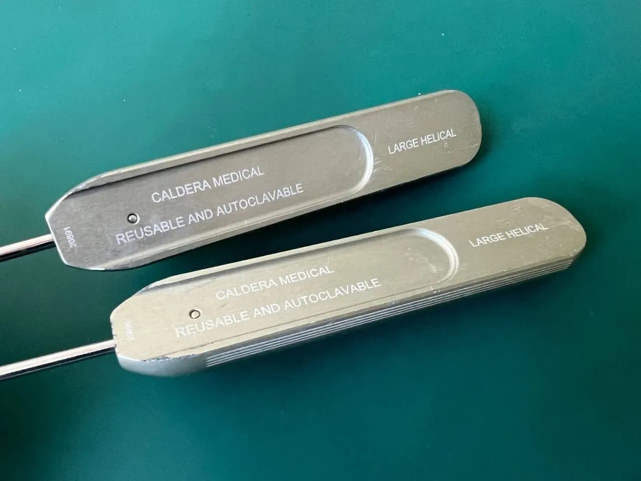 Спіральні інтродюсери Caldera Medical трансобтураторні, великі, лівий і правий (CAL-LHL1)