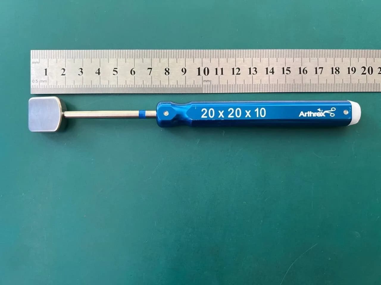 Arthrex AR-8942T-2010 Evans Wedge Trial, 20 x 20 x 10 mm