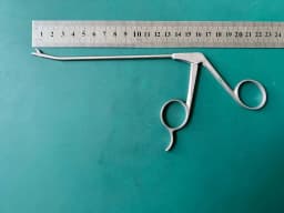 Затискач для дрібних суглобів Linvatec Shutt 1.1631, тупий наконечник, 3.4mm, 15° вгору, 130mm