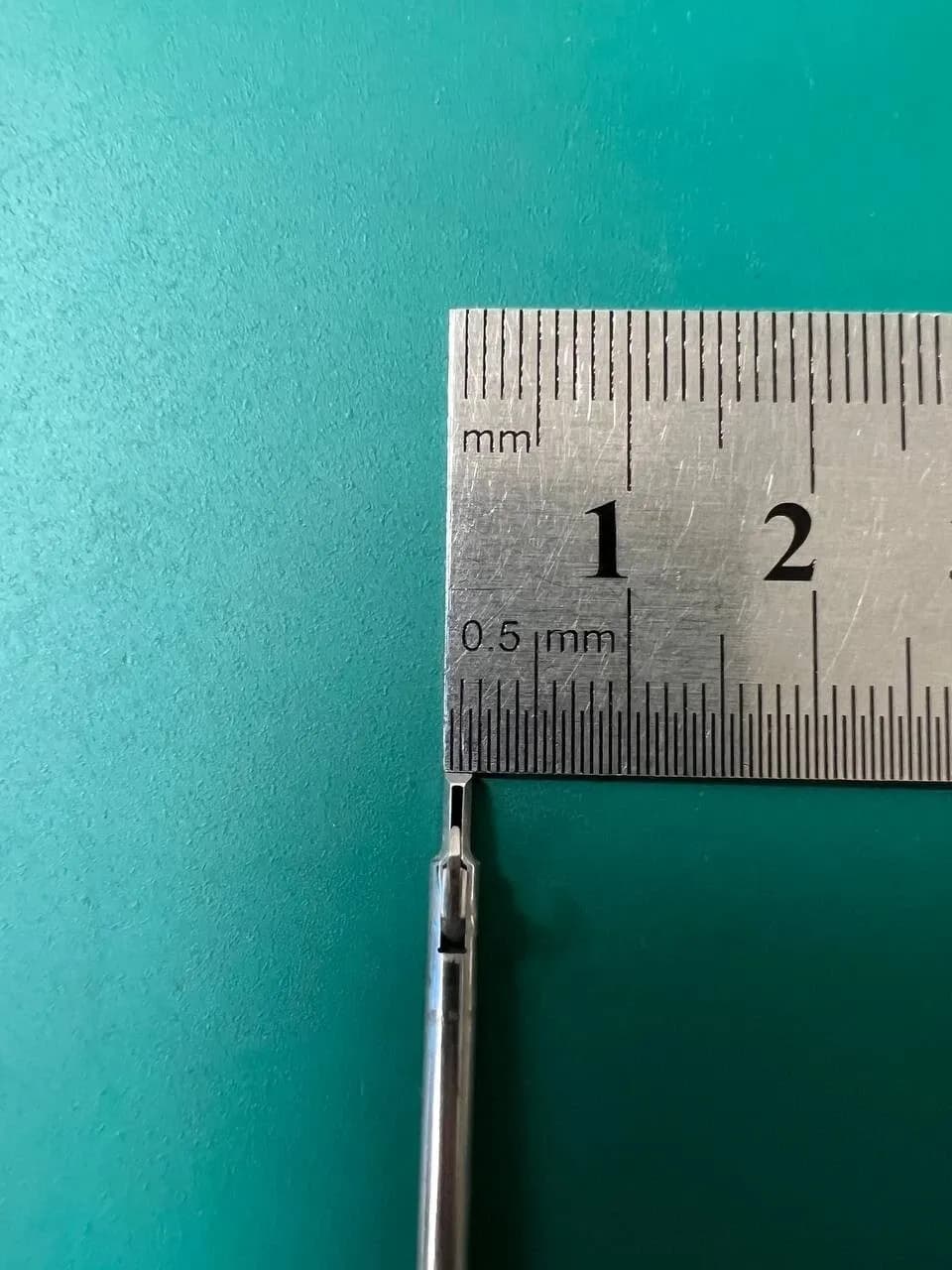 Ножиці мікрохірургічні артроскопічні Linvatec Shutt 2.10011, 2.75mm x 130mm