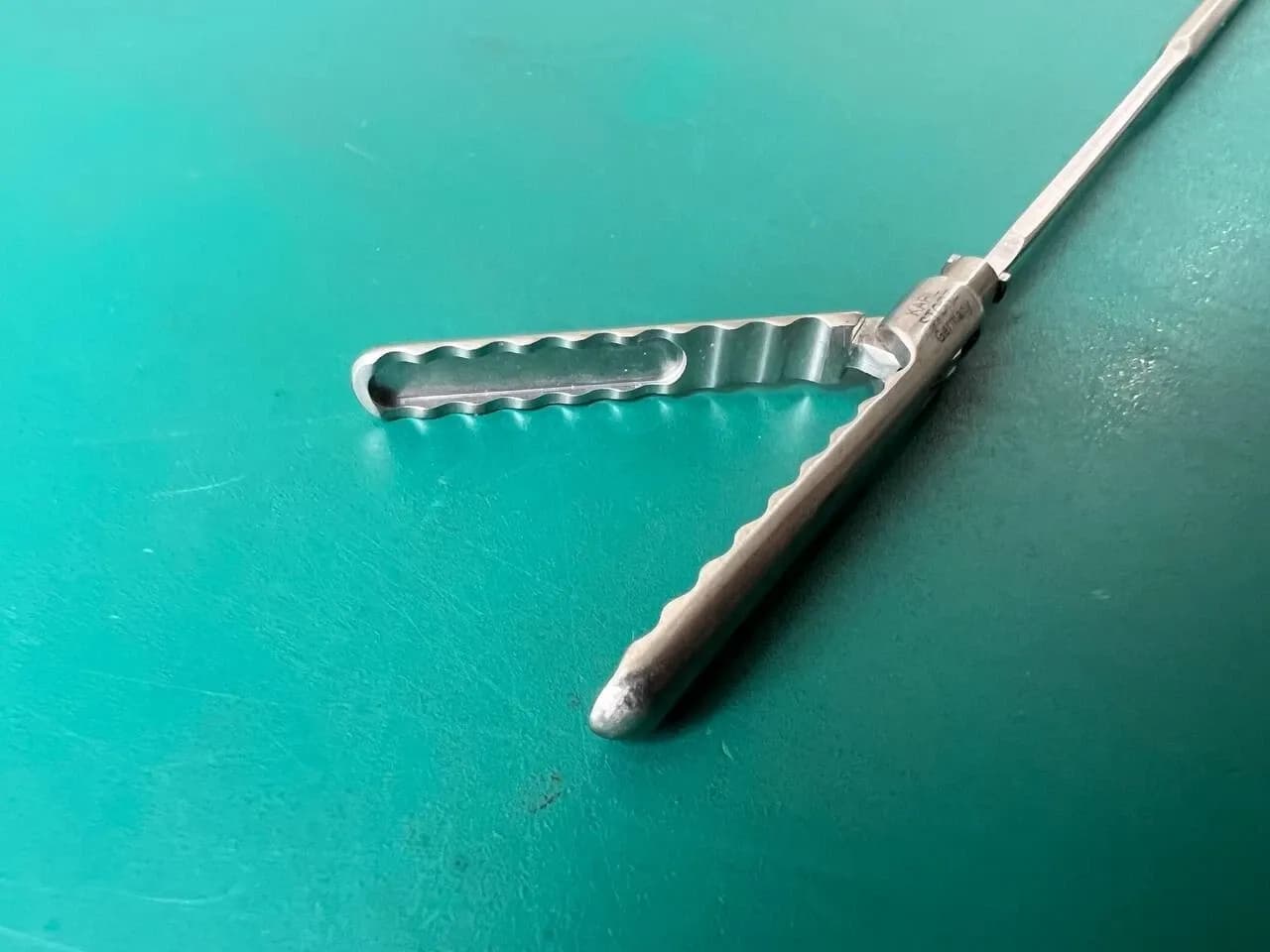 Karl Storz 33410LF 5mm X 43cm Wavy Grasping Forceps Insert