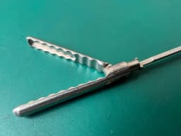 Karl Storz 33410LF 5mm X 43cm Wavy Grasping Forceps Insert