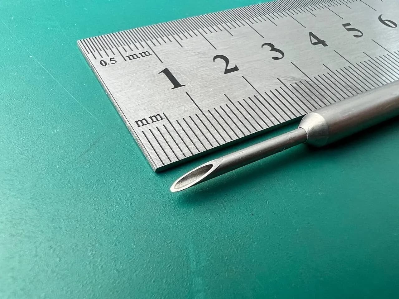 Канюля для ін'єкцій/пункцій Aesculap SR551R, 330 mm (13"), 5 mm