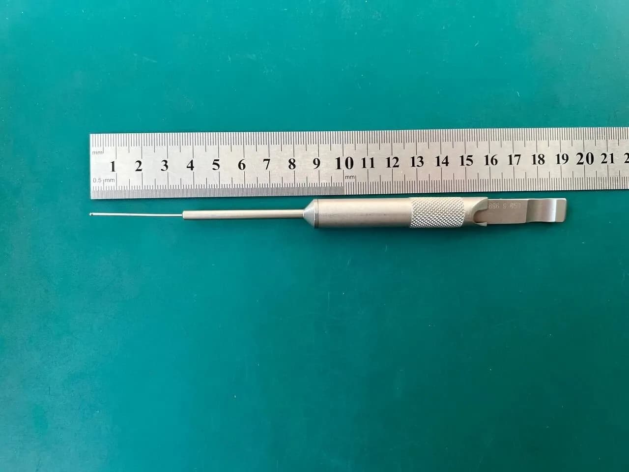 Глибиномір для гвинтів Howmedica Luhr 6686-9-650