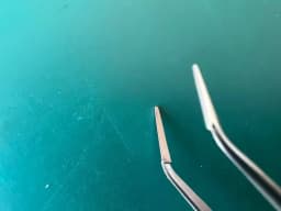 Пінцет біполярний ізольований кутовий V. Mueller EBP 11060-54A, кінчик 0.6 mm