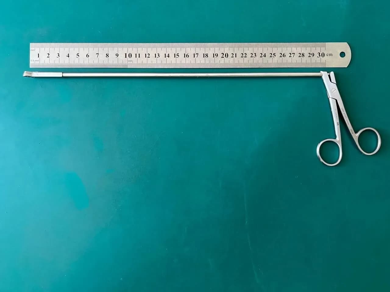Karl Storz 25228 Forceps for Biopsy, 30 cm 4.5 mm Angled, Single action jaws