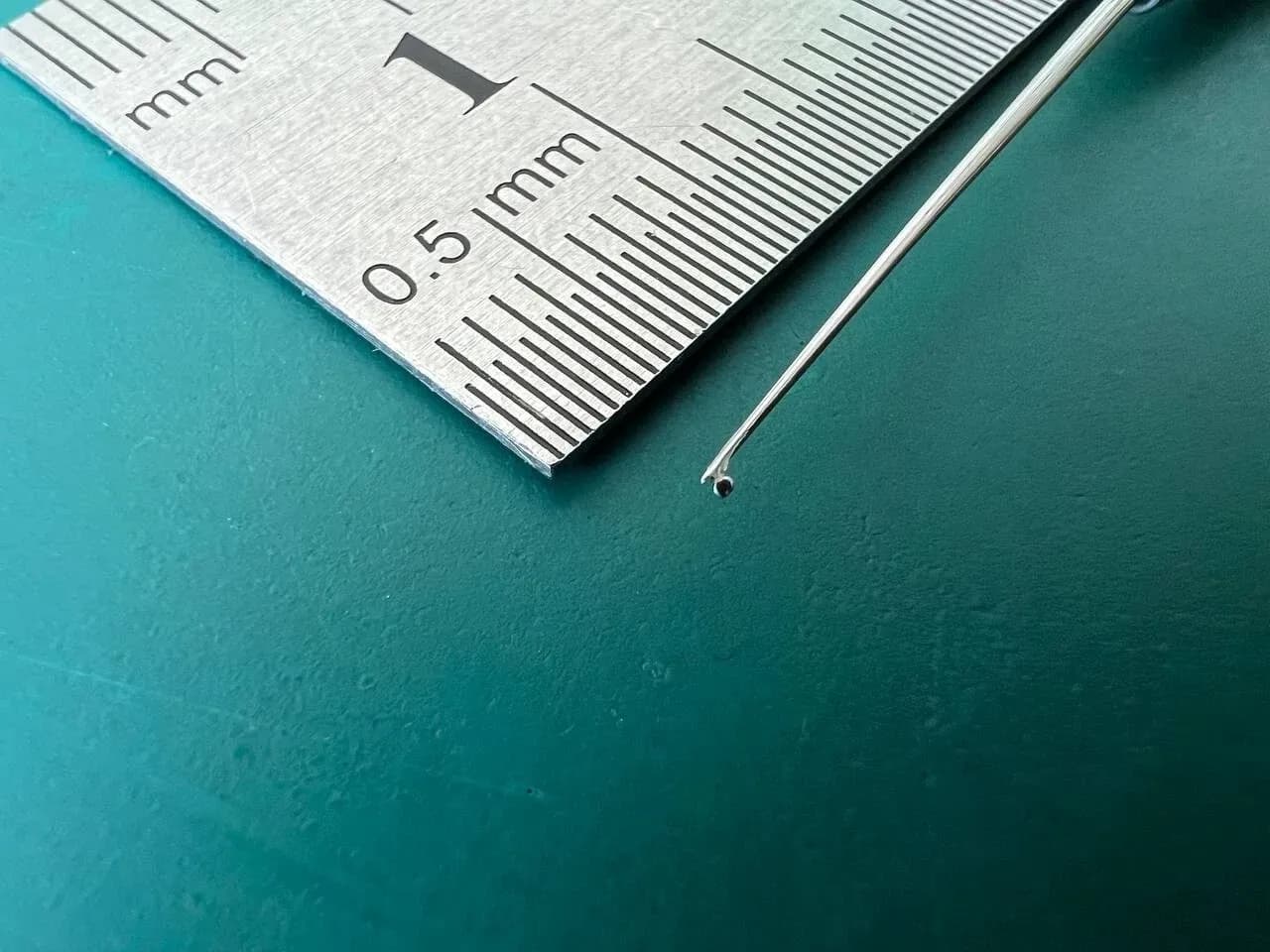 Kuglen Iris Hook Lens Manipulator Walcott Rx405S