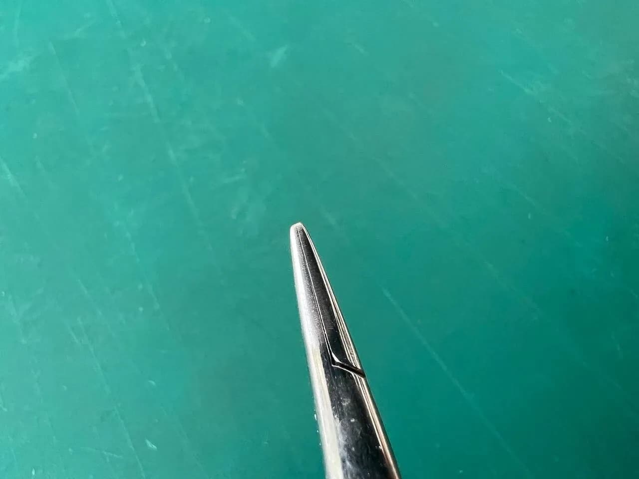 Storz E3849 Castroviejo Needle Holder 11mm Curved Medium
