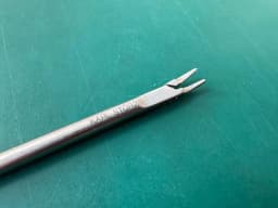 KARL STORZ 8665 R Steiner Laryngoforce II Clip Forceps, Jaws Curved Right 10"