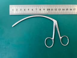 Aesculap MB474R Tendon Pulling Forceps Curved Serrated