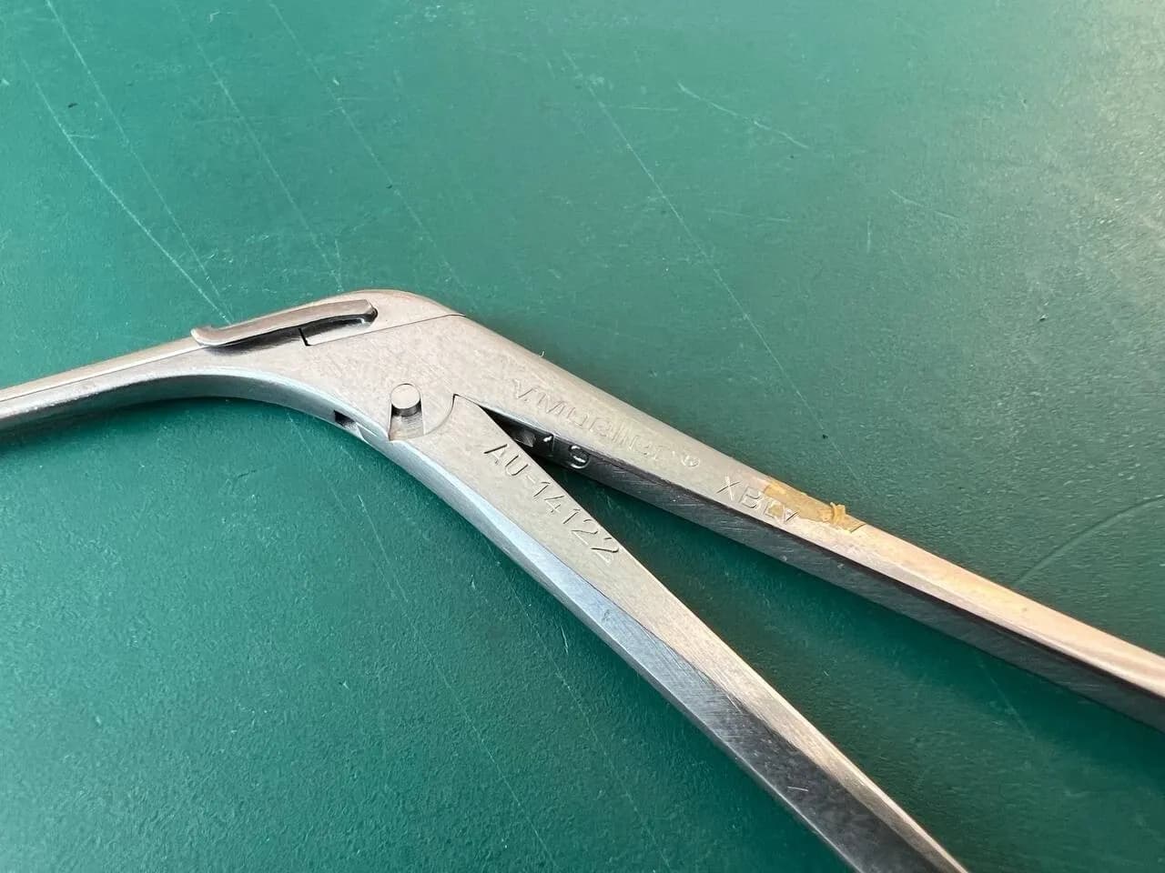 Пінцет ЛОР Wullstein V. Mueller AU14122, овальна чашка 0.9mmx4.5mm