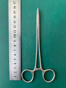 Голкотримач мікрохірургічний Scanlan 6006-28, 6-1/4″ (16.0 cm)