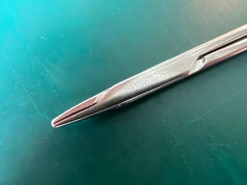 Голкотримач мікрохірургічний Scanlan 6006-28, 6-1/4″ (16.0 cm)