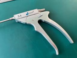 Артроскопічний висікач із відсмоктуванням Dyonics 2707 3.4mm 9 1/2″