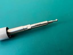 R.Wolf 8393.514 Laparoscopic 5 mm Right Curved Needle Holder insert