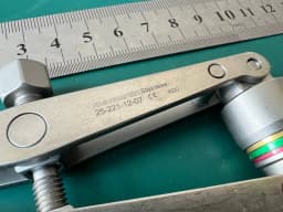 Натяжувач пластин KLS Martin 25-221-12-07, проліт 20 mm, 9 cm