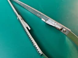 Голкотримач мікрохірургічний Castroviejo Codman 36-1008, 17.8cm