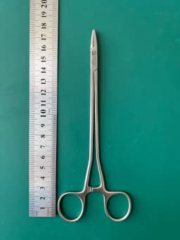 Голкотримач Sarot V. Mueller CH2415, 7-1/8" 18.1 cm