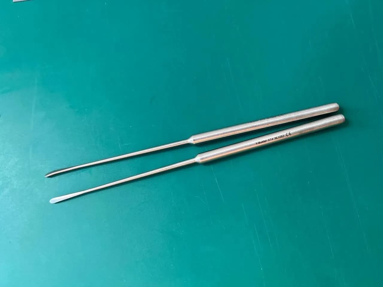 V. Mueller NL1093 Penfield Dissector #4