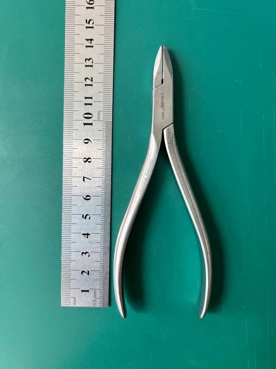 Плоскогубці хірургічні V. Mueller OS3072, наконечник 2mm