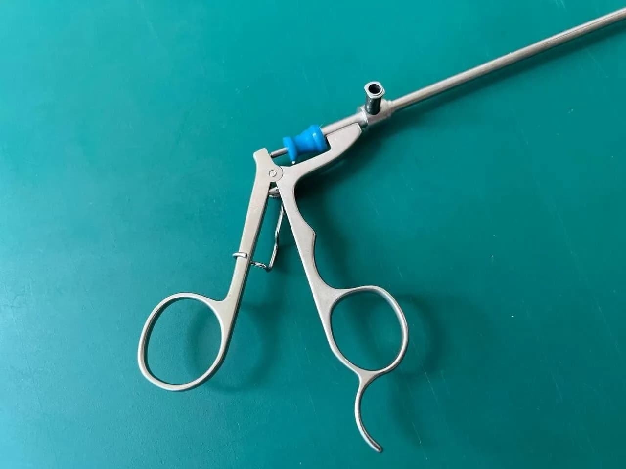 R. Wolf 8383.46 Sawtooth Scissors 5mm OD, 320mm WL Laparoscopic Instrument