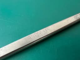 Storz N-2910 Curved Sickle Knife 7 1/2'', blunt 10 mm blade, flat handle