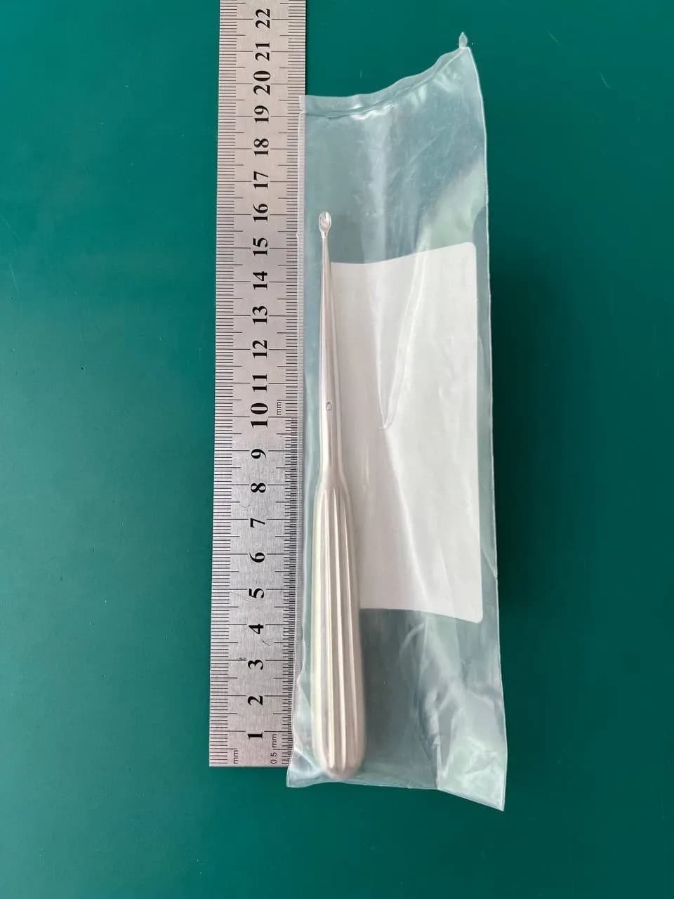 MILTEX 33-12 Dermal Curette, 6-1/4" (160mm), oval spoon, size 0: 3.6mm x 5.6mm.