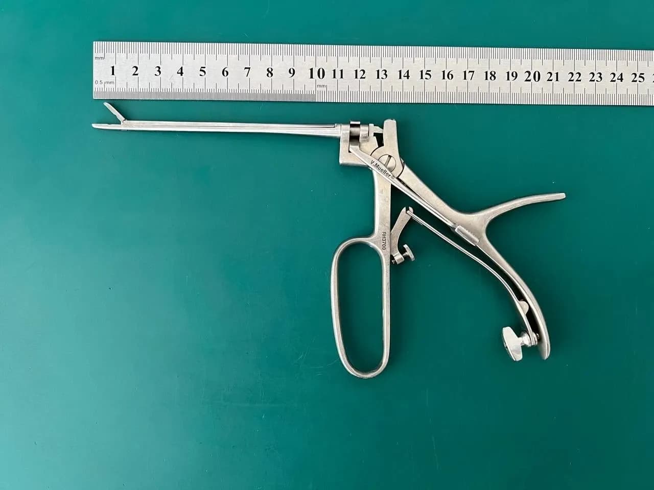 Універсальна ручка висікача V. Mueller RH3700 з носовим висікачем RH3710 Takahashi