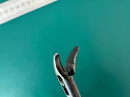 Голкотримач Karl Storz 26178ML Macro, 5mm, 43cm, бранші вигнуті вліво