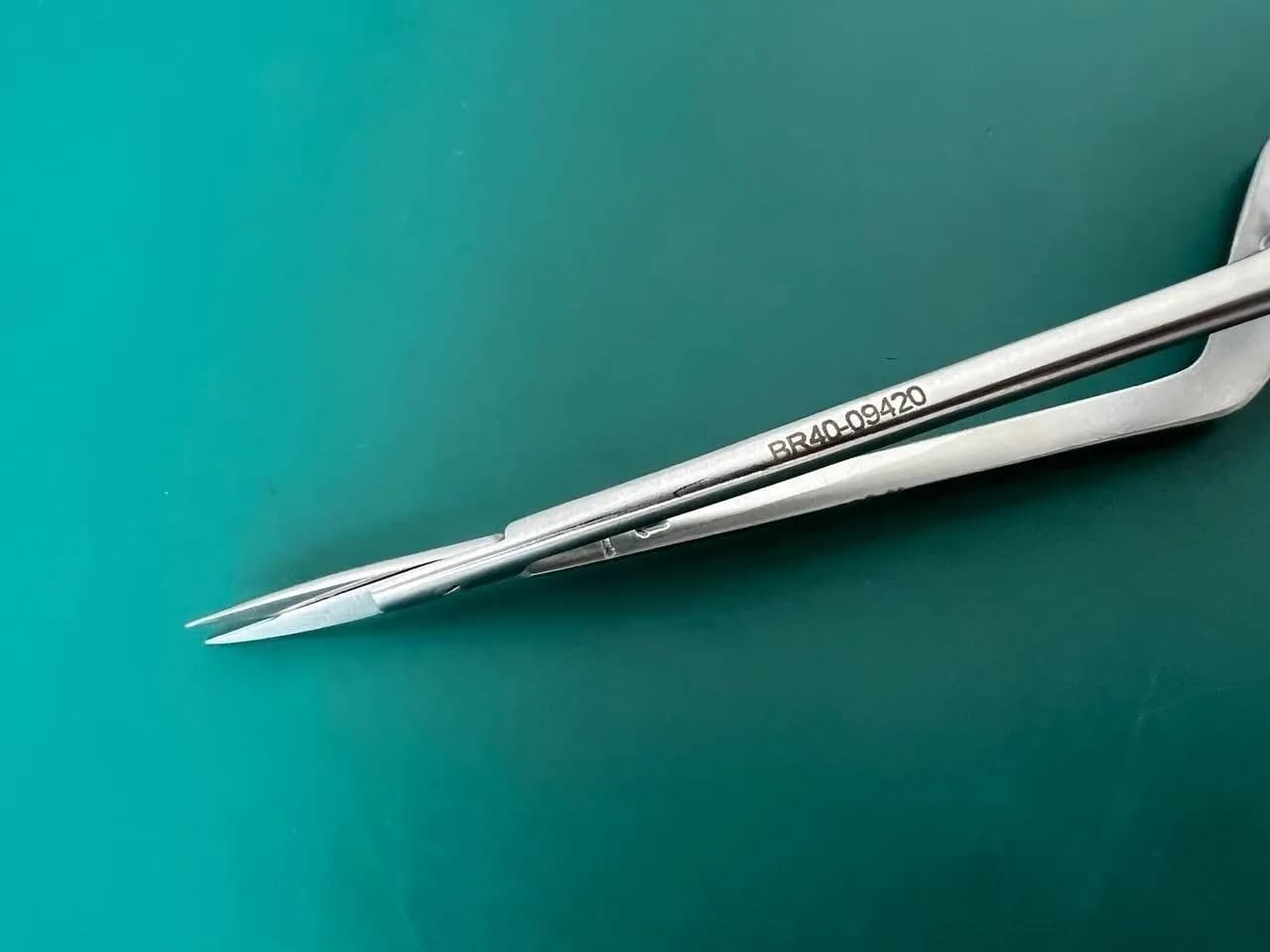 Ножиці мікрохірургічні Yasargil BR40-09420, прямі, 8″, нержавіюча сталь
