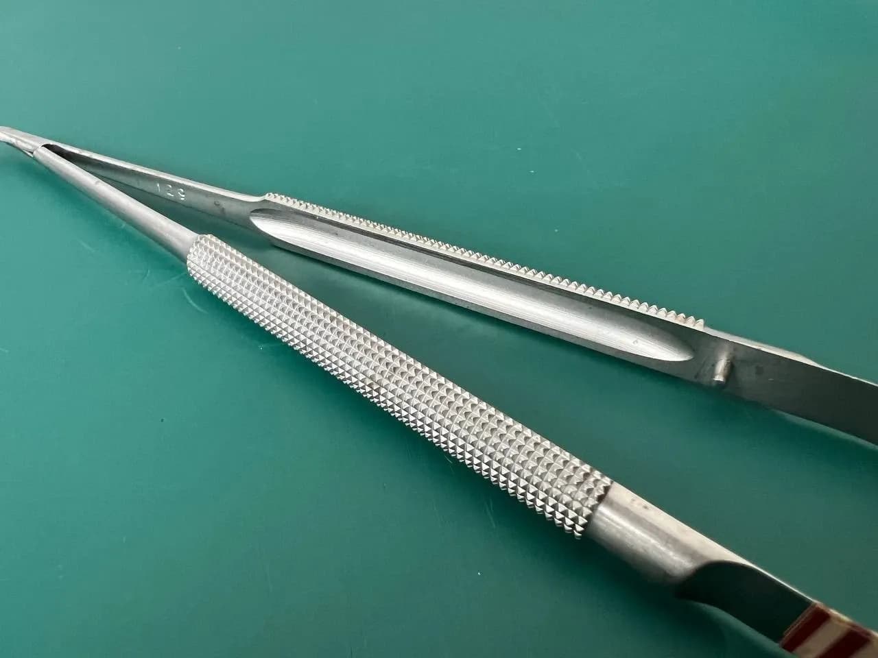 Ножиці Wexler SL0716.1F Potts, вигнуті 45°, мікро-леза, 17 см
