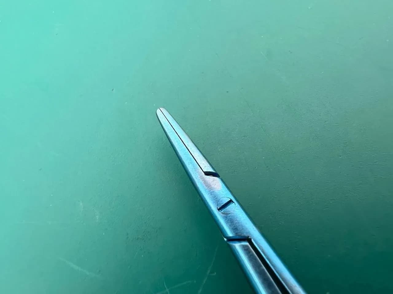 V.Mueller CH0393A Titanium Delicate Touch Micro Needle Holder 6in 15.2cm