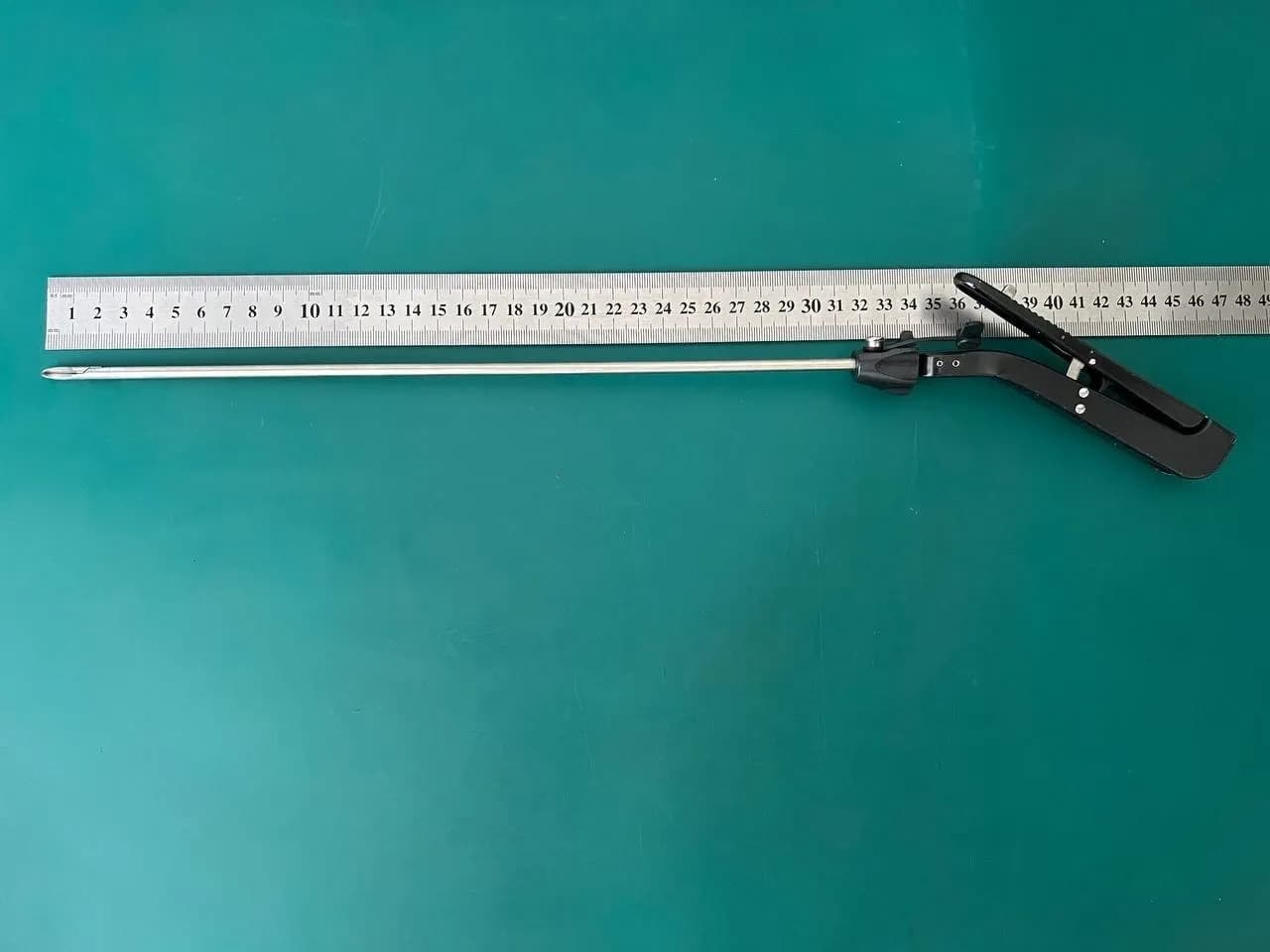 Snowden-Pencer 90-8008 Laparoscopic Needle Holder, CVD Left, TC, 5mm X 32cm