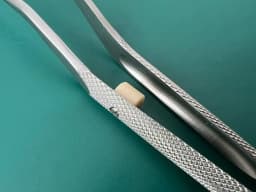 Bayonet Bipolar Forceps 0.7mm tip JS0474