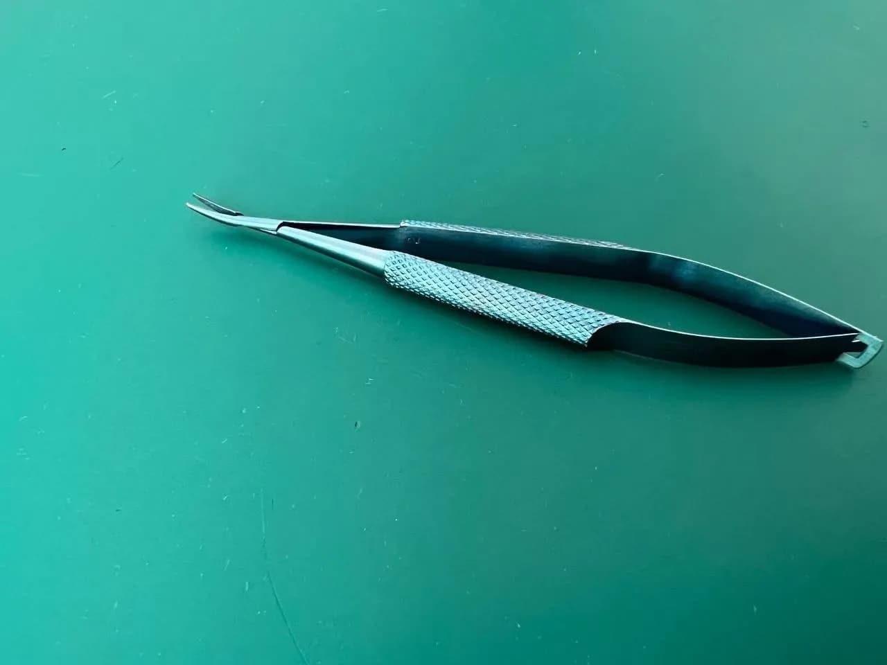 STORZ 3-205 Needle Holder 7mm Curved Fine