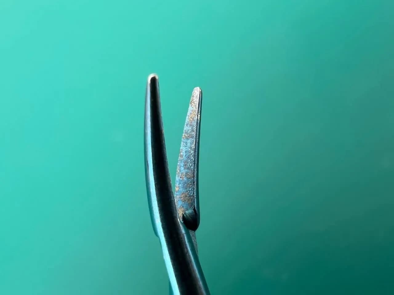STORZ 3-205 Needle Holder 7mm Curved Fine