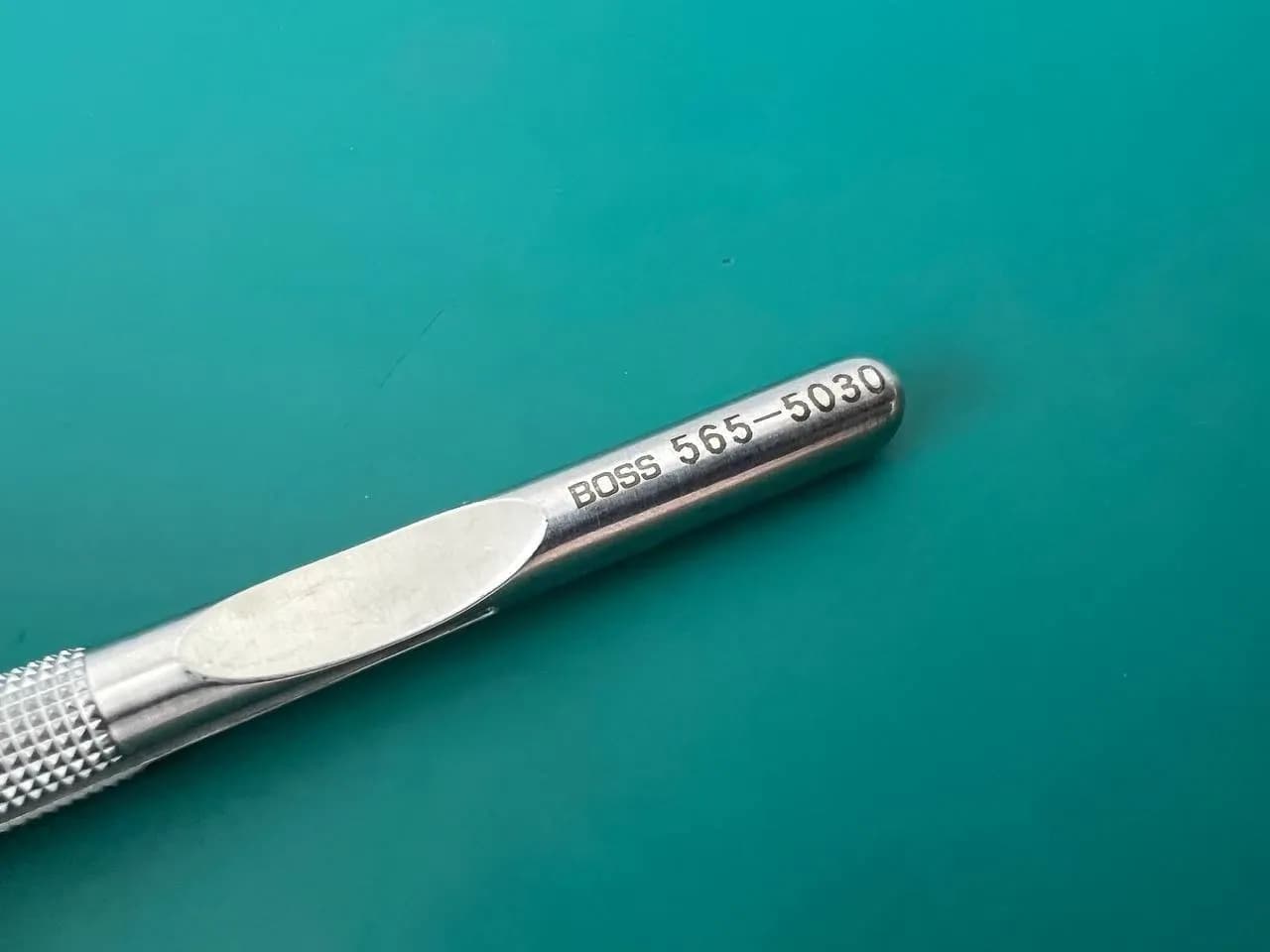 Пінцет для тканин Boss 65-5030 FineTouch прямий 8 1/4″