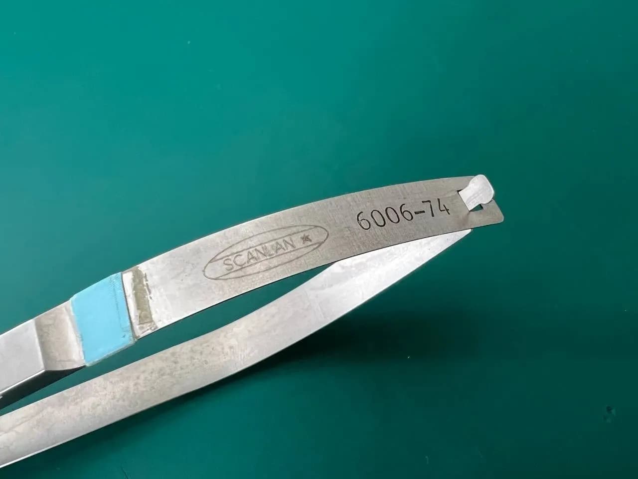 Голкотримач мікрохірургічний Scanlan 6006-74 Jacobson з алмазним напиленням 7″