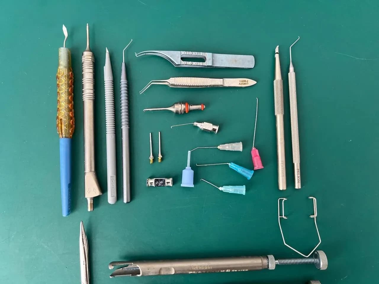 Lot ophtalmology instruments, Cataract Surgical Instruments with case,Ophthalmic