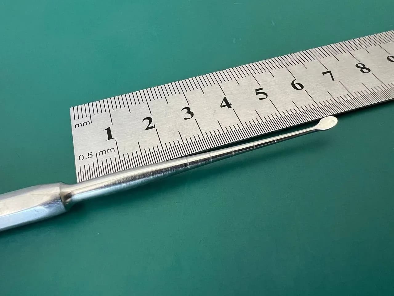 Елеватор Aesculap OL152R COTTLE, вигнутий, двосторонній, градуйований, 200 мм