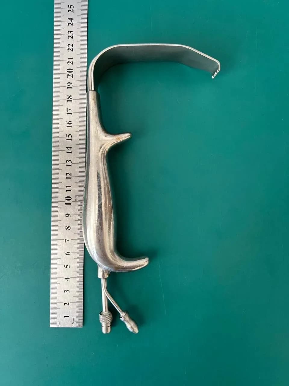 Snowden Pencer 88-1086 Tebbetts 30mm Fiberoptic Double Action Retractor Blade