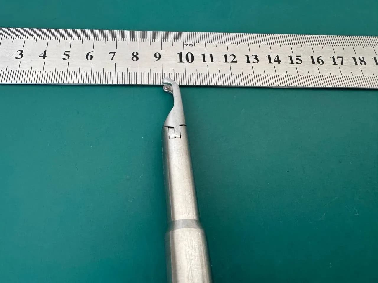 Aesculap PL525R Bulldog Removal and Application Forceps