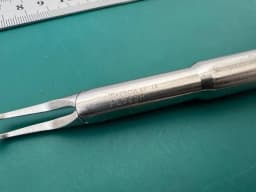 Aesculap PL525R Bulldog Removal and Application Forceps