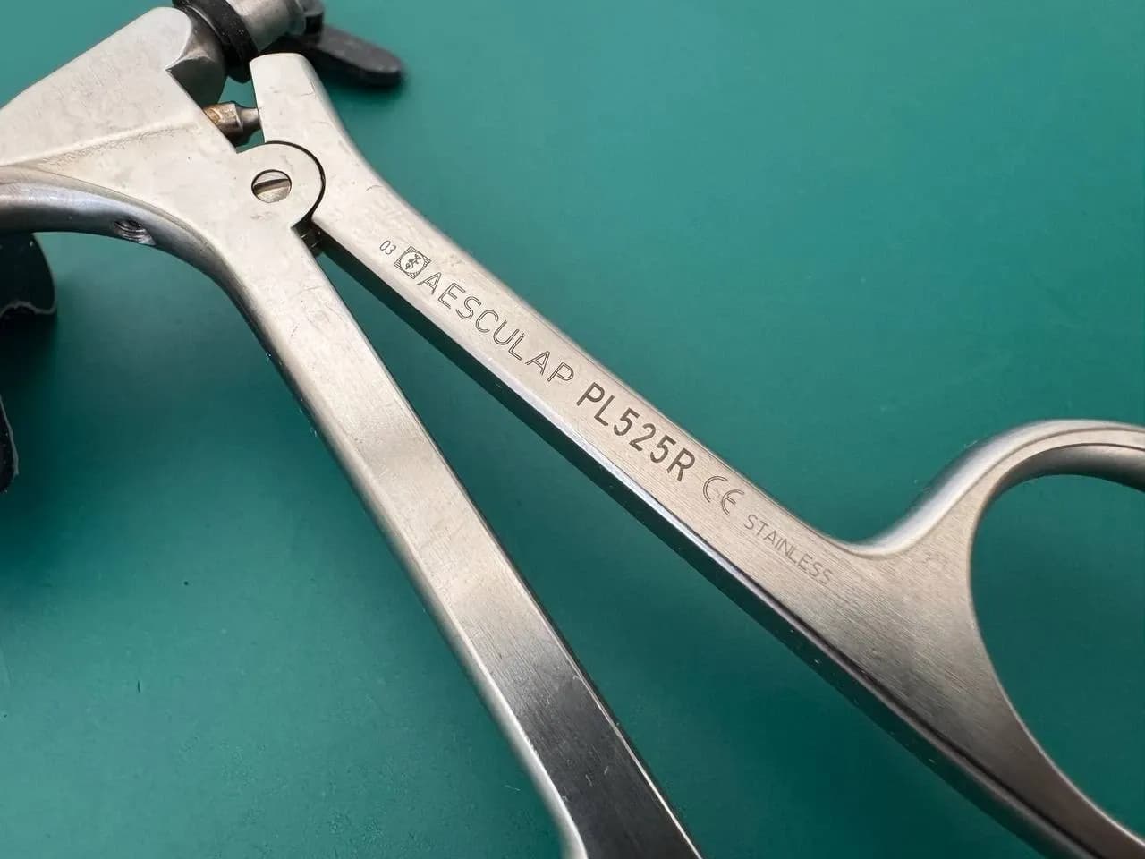 Aesculap PL525R Bulldog Removal and Application Forceps