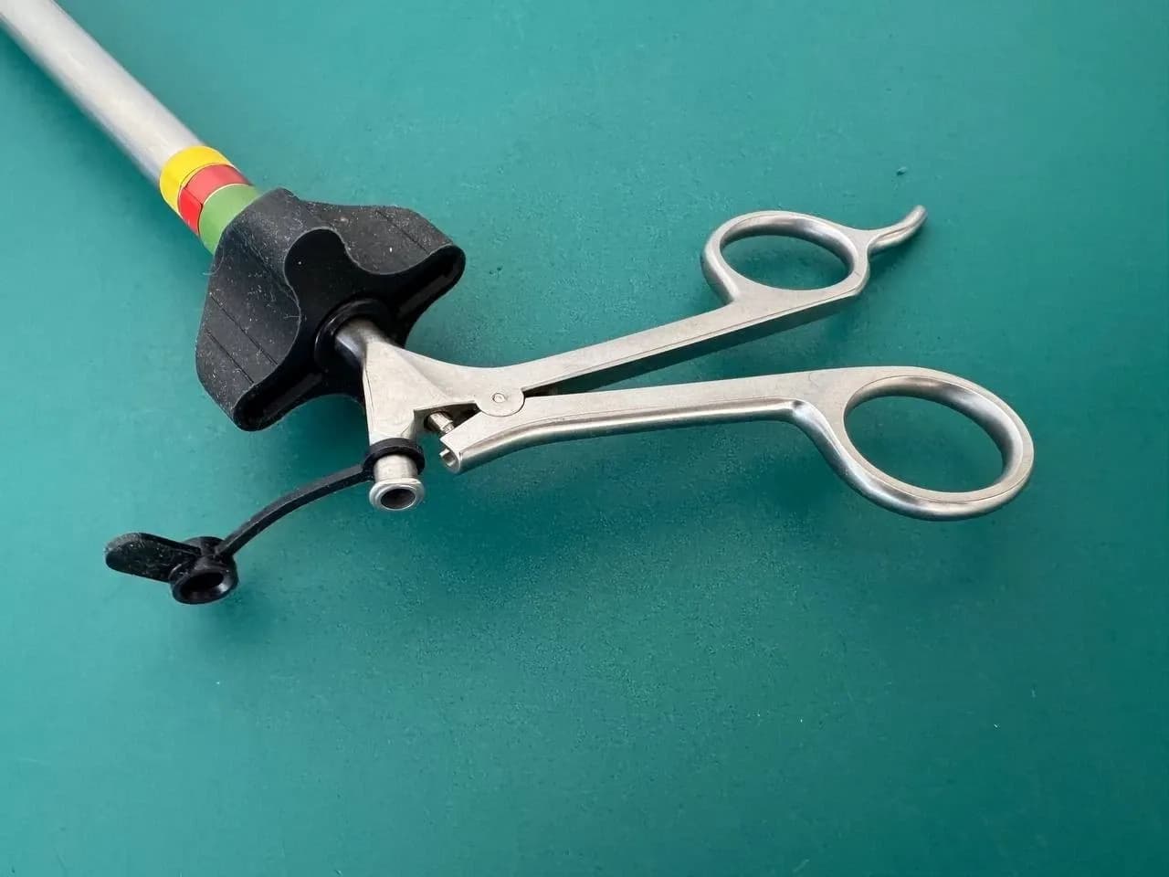 Aesculap PL525R Bulldog Removal and Application Forceps