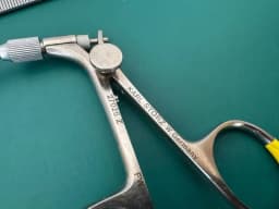 Karl Storz 27028Z Semi-Rigid Forceps 5Fr Double Auction 24-1/2"