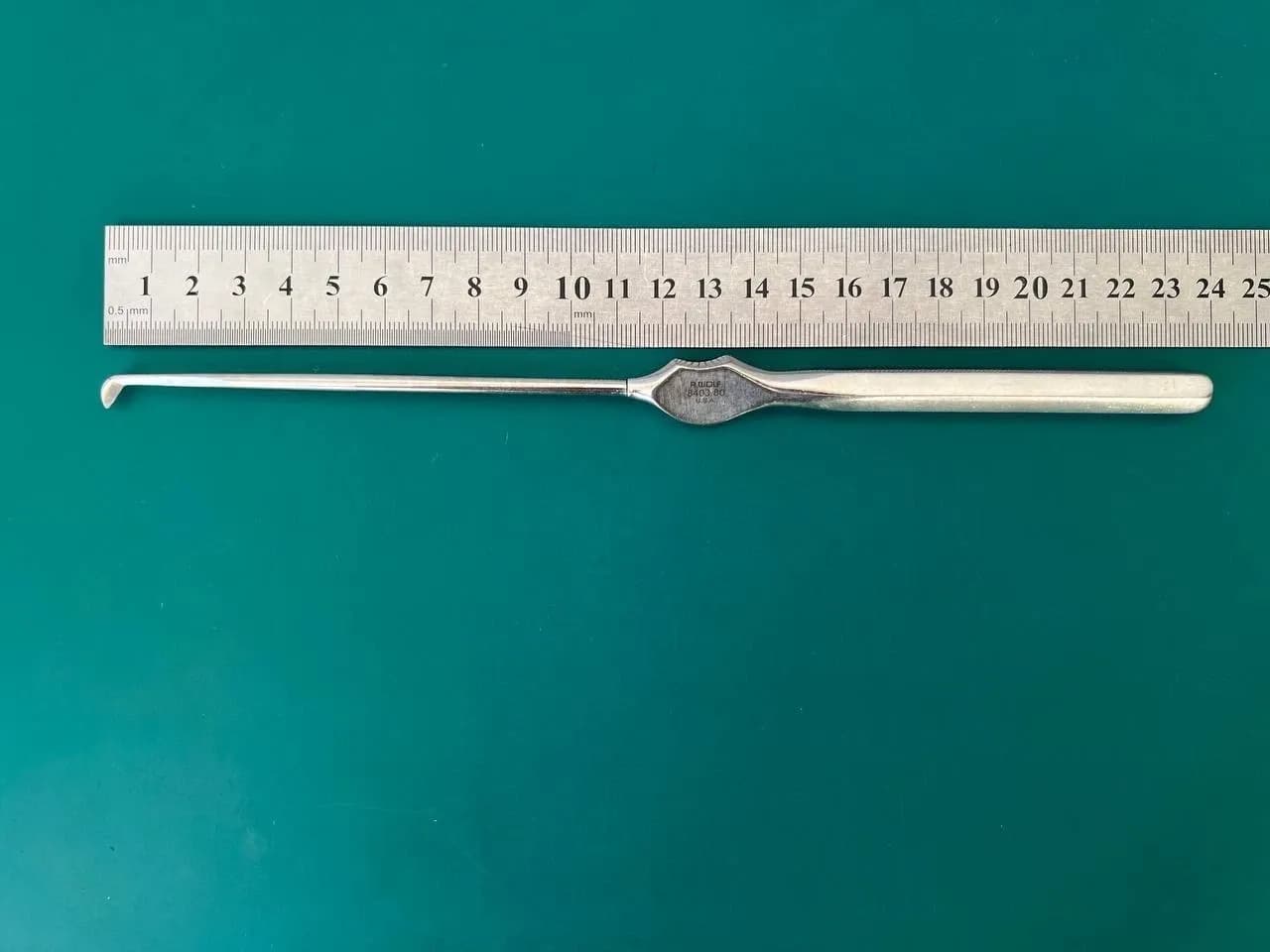 Кюретка R. WOLF 8403.80 із серпоподібним лезом