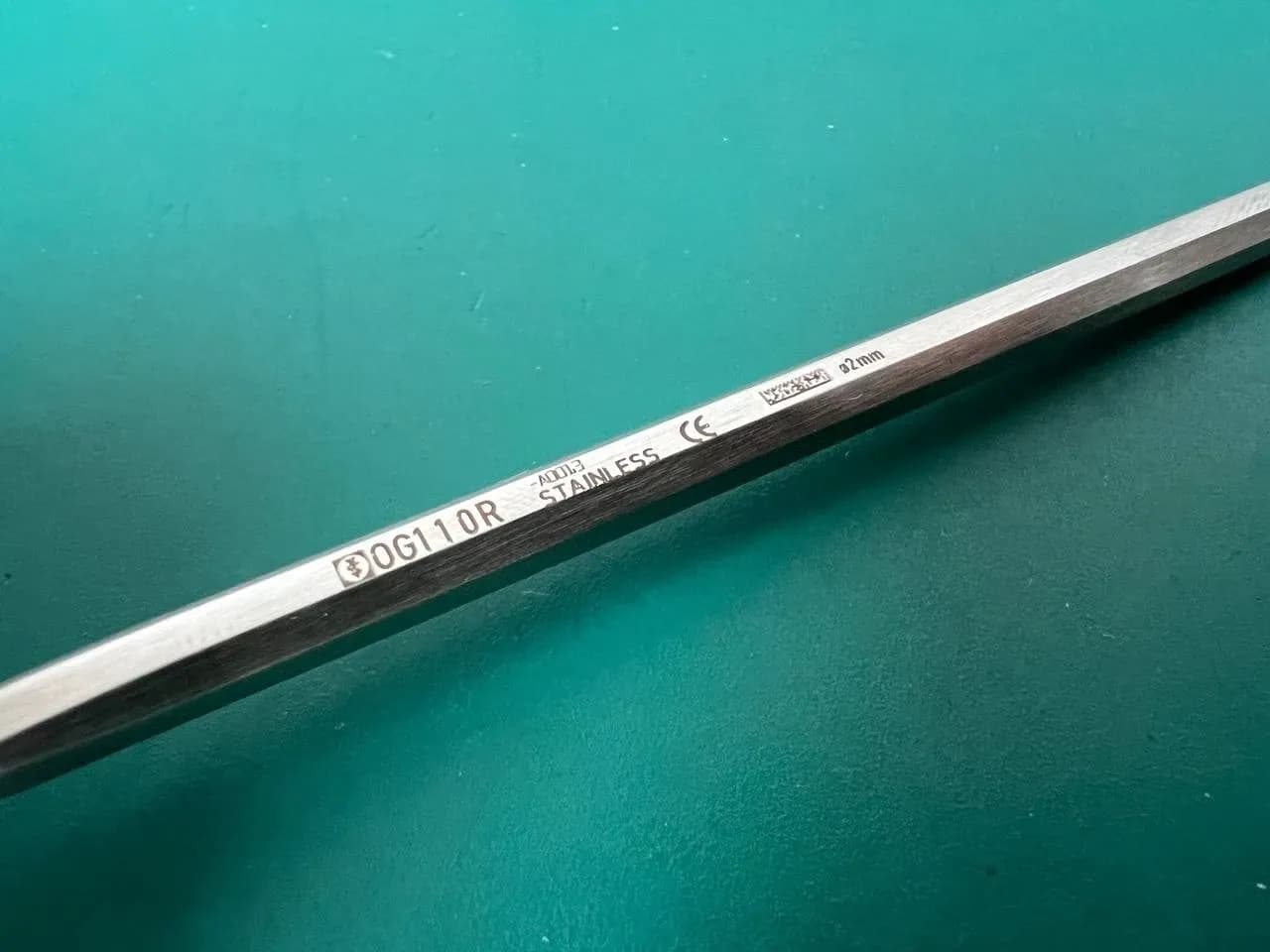 Aesculap OG110R Round Cutting Knife 2.0 mm 159 mm 45 degrees